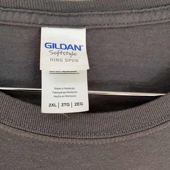 GILDAN | Long Sleeve shirt - Picture 2 of 6
